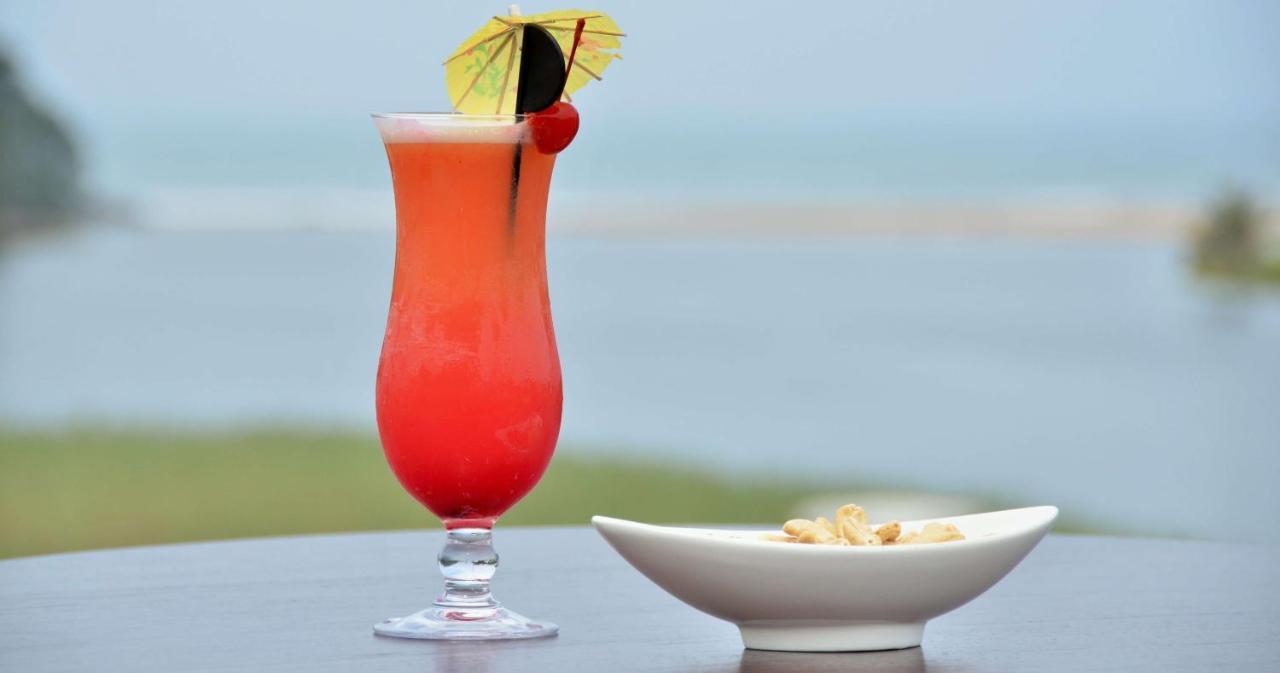 The Estuary Hotel & Spa Port Edward Ngoại thất bức ảnh